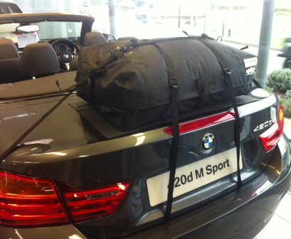 Alternative au coffre de toit / porte-bagages de la BMW Série 4 Coupe: sac  de coffre Vacation 75L